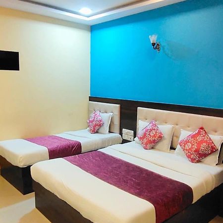 Hotel Golden Galaxy - Santacruz East Mumbai Exterior foto
