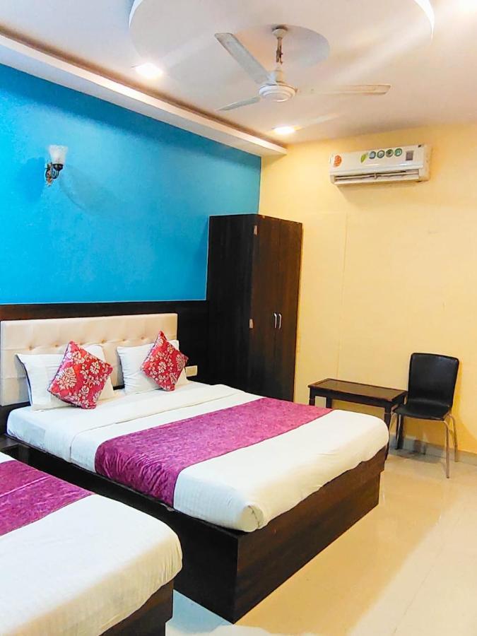 Hotel Golden Galaxy - Santacruz East Mumbai Exterior foto