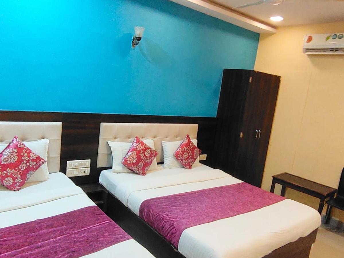 Hotel Golden Galaxy - Santacruz East Mumbai Exterior foto